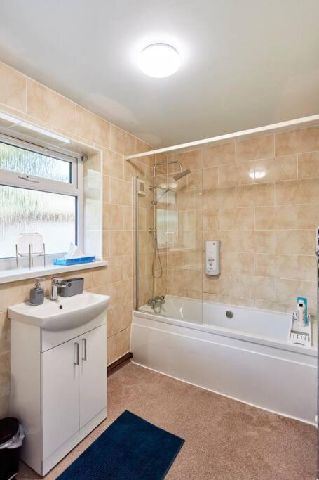 *Little Haven In Leeds* ¤Private Parking¤ Ensuite Лідс Екстер'єр фото